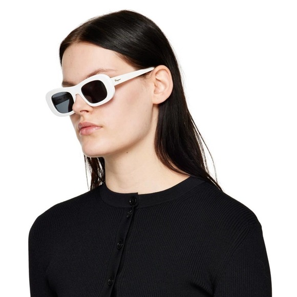 NEW!!! SALVATORE FERRAGAMO Sunglasses SF1046S 101 Authentic - Picture 1 of 12